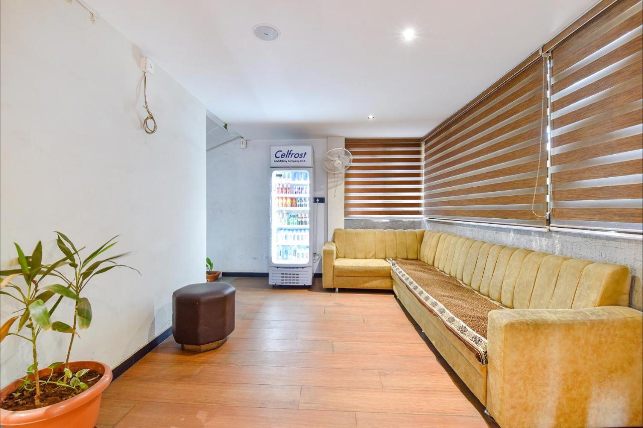 Fabhotel Udhna Inn, Near Udhna Junction Σουράτ Εξωτερικό φωτογραφία
