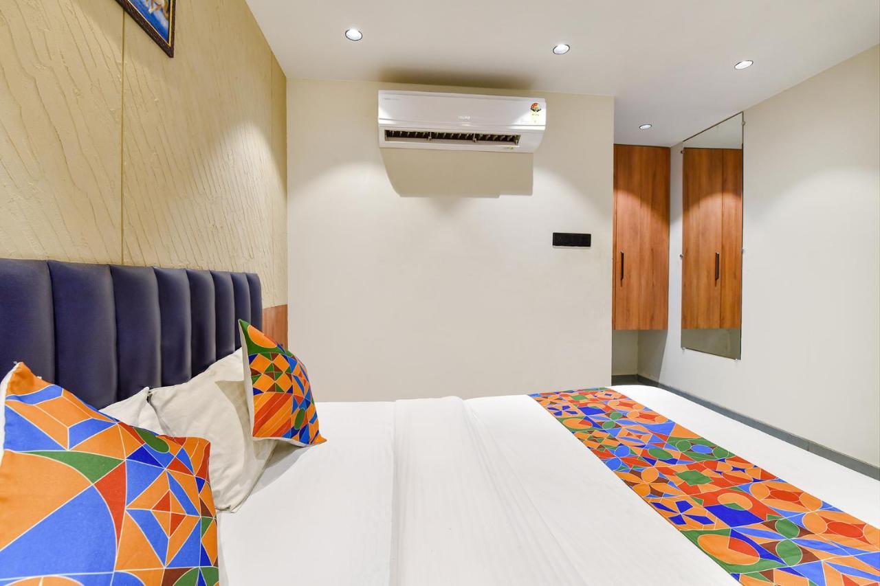 Fabhotel Udhna Inn, Near Udhna Junction Σουράτ Εξωτερικό φωτογραφία